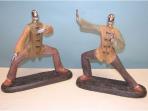 FIGURA RESINA TAI-CHI 35x36cm 2 SURTIDO A ELEGIR 1       