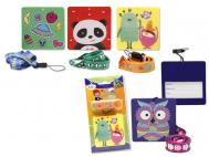 TARJETA IDENTIFICACION  CON CUERDA 7,5x7,5cm  SURTIDO A ELEGIR 1 