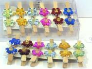 PINZA MADERA FLOR 3cm 24 Unidades VARIOS COLORES         