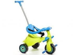TRICICLO CON BANDEJA Y PALO VERDE 49x43x60cm�  