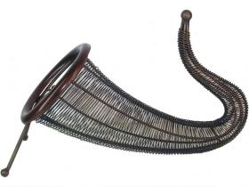 BOTELLERO CUERNO SOBREMESA ALTURA 28 44x18cm    