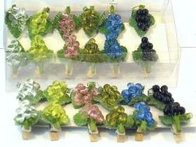 PINZA MADERA UVAS 4cm  SURTIDO A ELEGIR 1 (M24) *10#*       