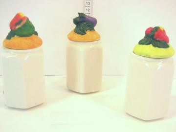 TARRO COCINA PEQUE�O ALTURA 12cm DIAMETRO 5cm FRUTA  SURTIDO A ELEGIR 1  